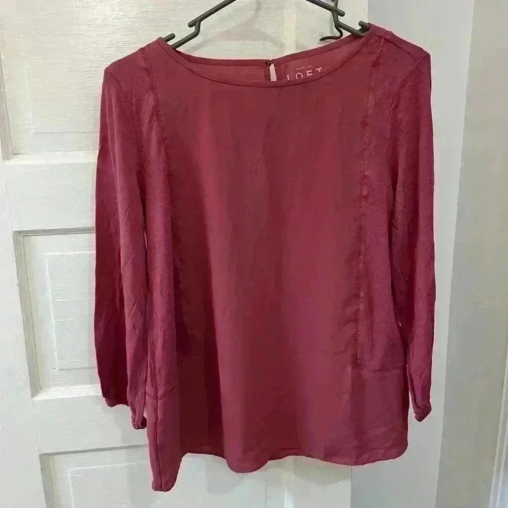 Loft blush pink flowy blouse‎ size small